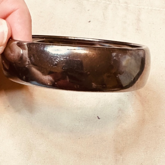 Black or Metallic Gray Metal Over Copper Bangle Bracelet - Picture 8 of 10
